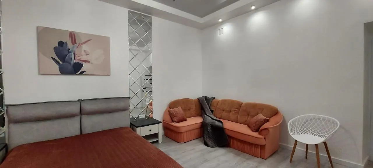 1 Bedroom Apartment On B. Khmelnytskogho - Centre Lviv