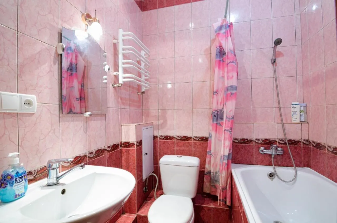 1 Bedroom Apartment On B. Khmelnytskogho - Centre Lviv